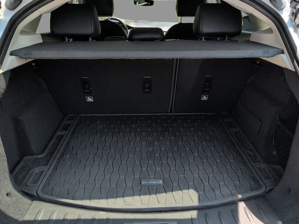 2018 Jaguar E-Pace - Image 11 of 20