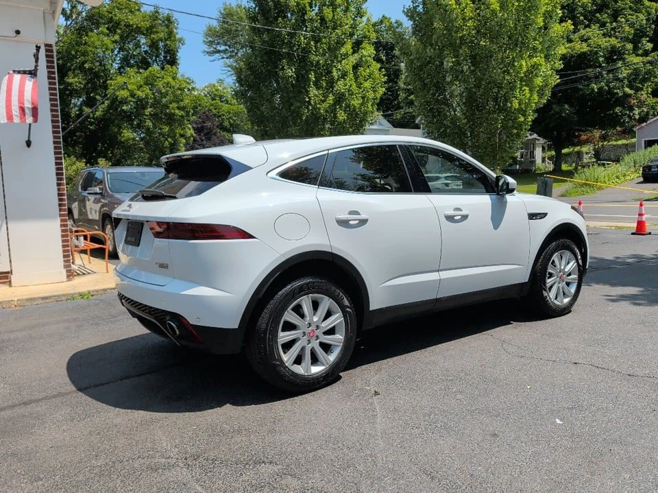 2018 Jaguar E-Pace - Image 7 of 20