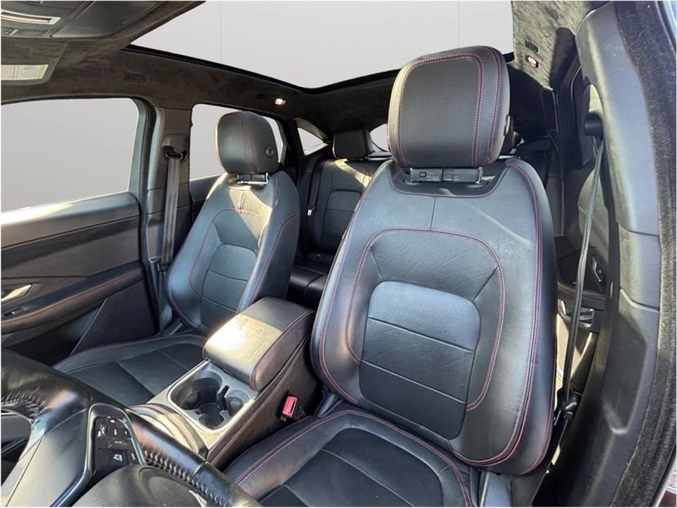2018 Jaguar E-Pace - Image 19 of 20