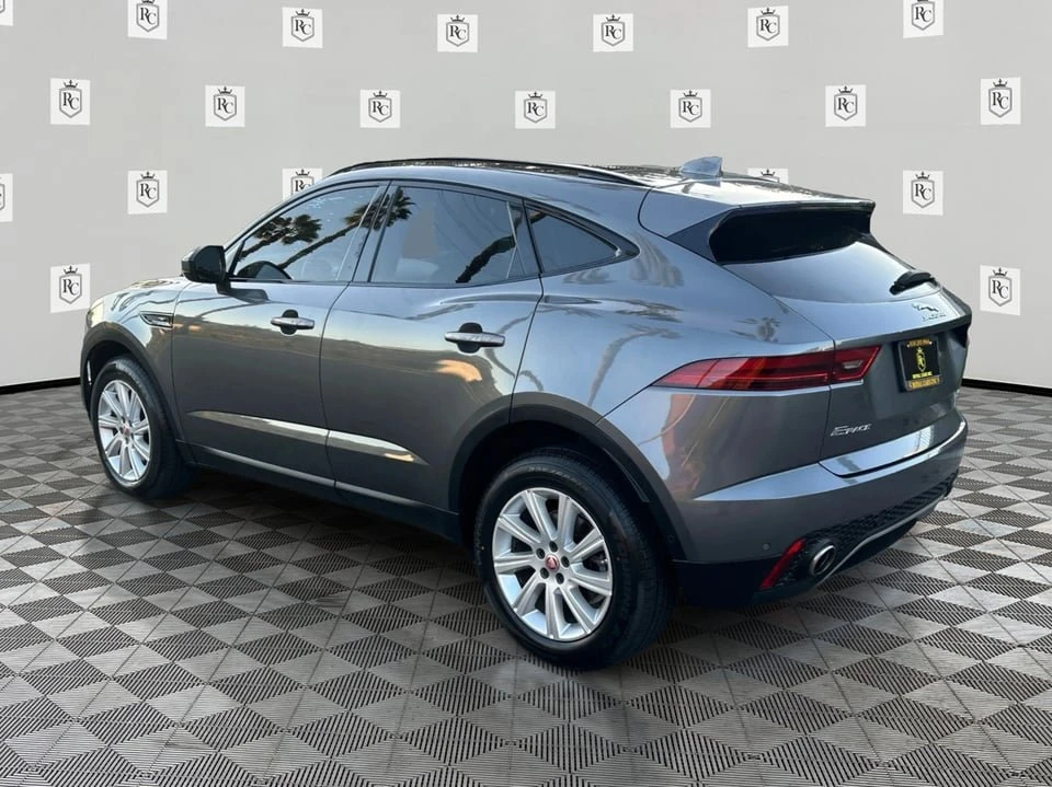 2018 Jaguar E-Pace - Image 7 of 18