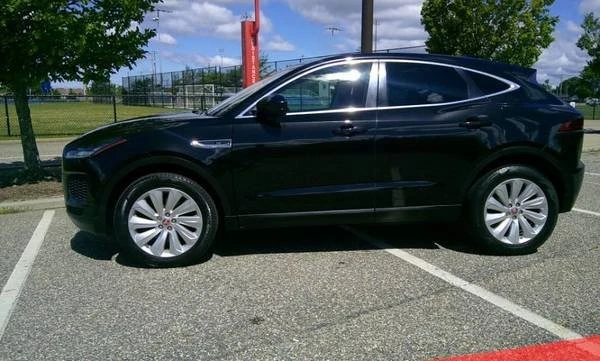 2018 Jaguar E-Pace - Image 3 of 20