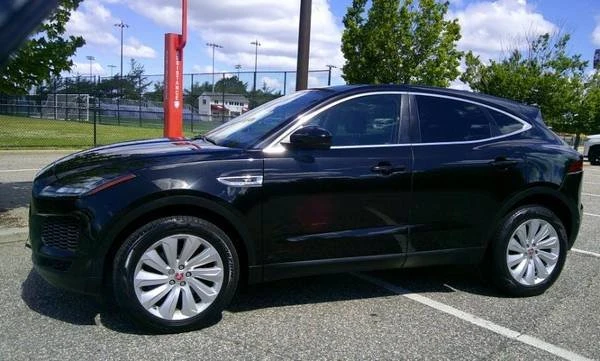 2018 Jaguar E-Pace - Image 10 of 20