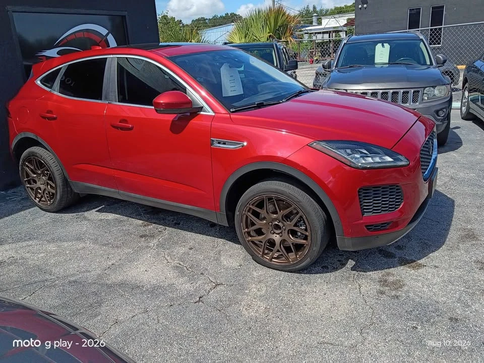 2018 Jaguar E-Pace - Image 2 of 19