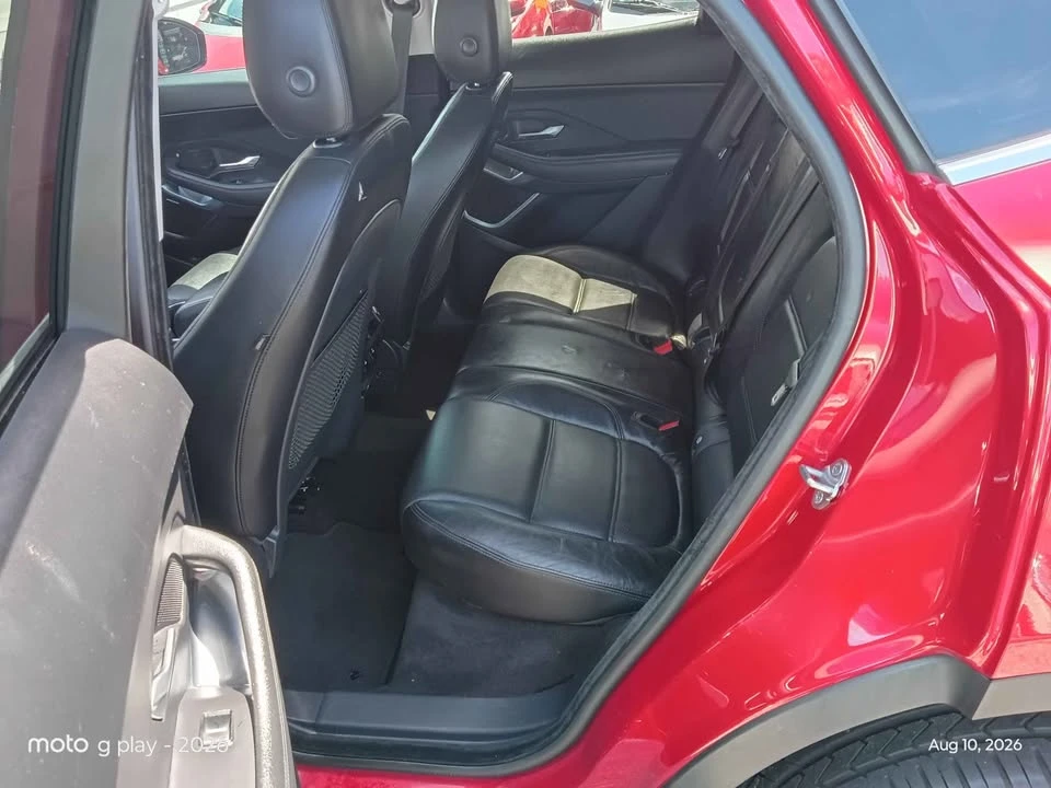 2018 Jaguar E-Pace - Image 10 of 19