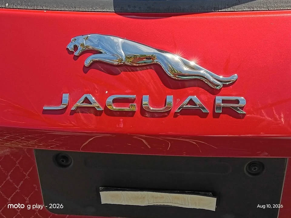 2018 Jaguar E-Pace - Image 17 of 19