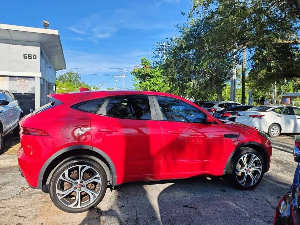 2018 Jaguar E-Pace - Image 5 of 20