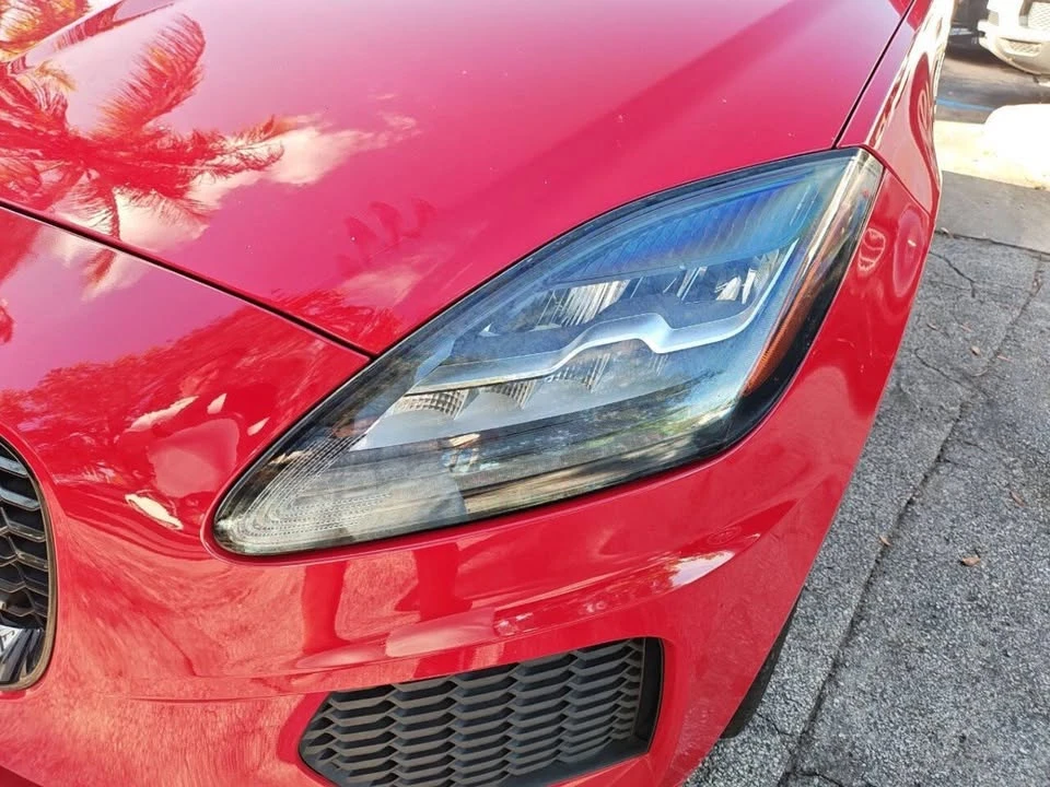 2018 Jaguar E-Pace - Image 12 of 20