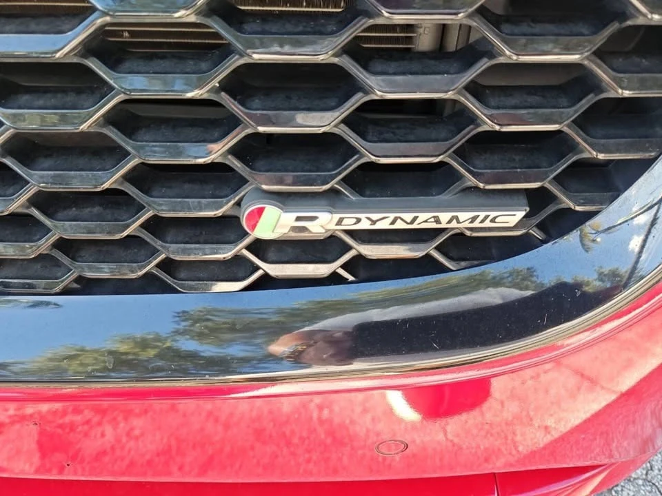 2018 Jaguar E-Pace - Image 14 of 20