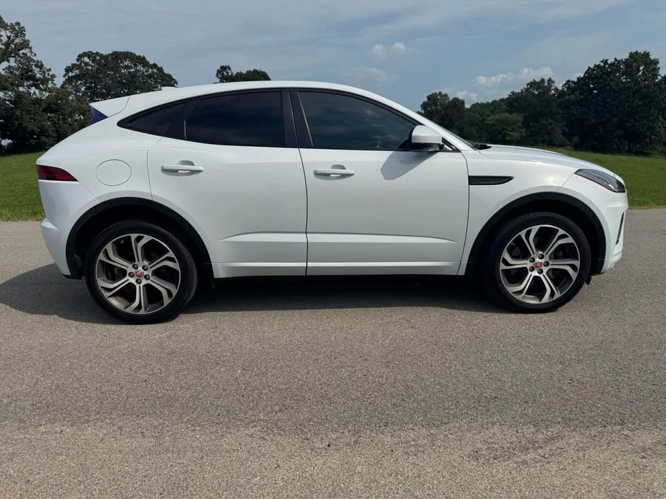 2018 Jaguar E-Pace - Image 7 of 20