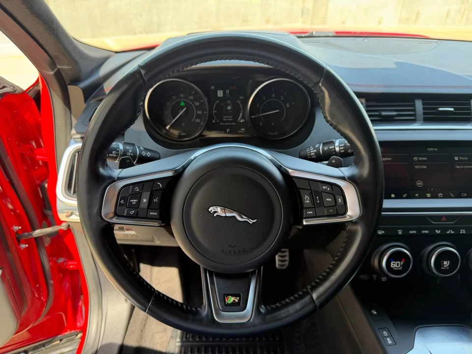 2018 Jaguar E-Pace - Image 12 of 20