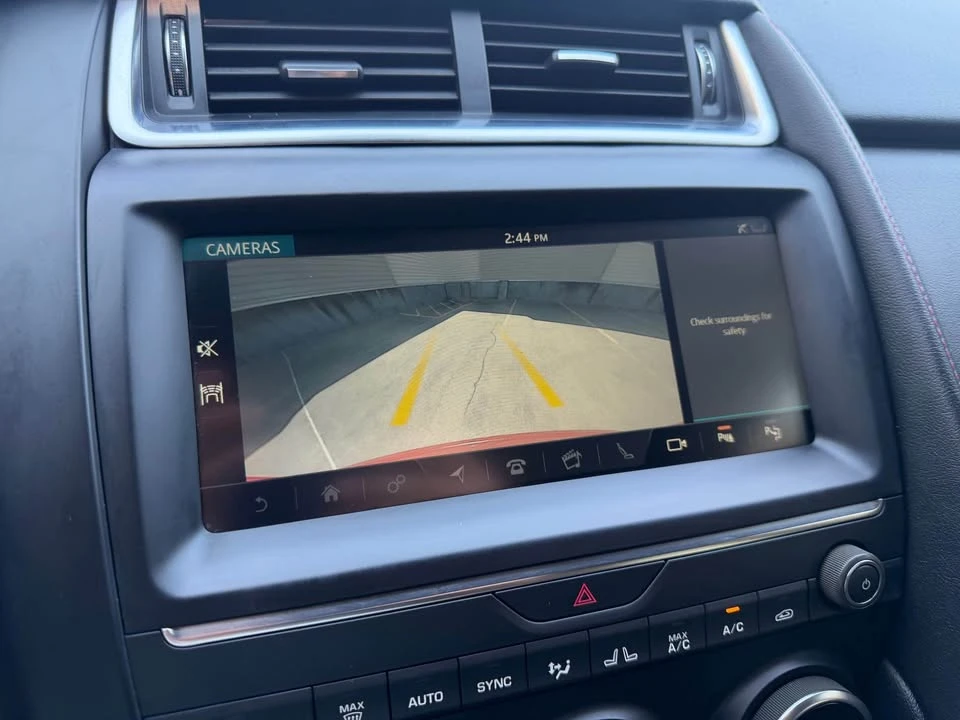 2018 Jaguar E-Pace - Image 14 of 20