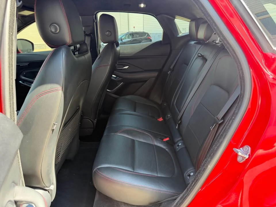 2018 Jaguar E-Pace - Image 16 of 20