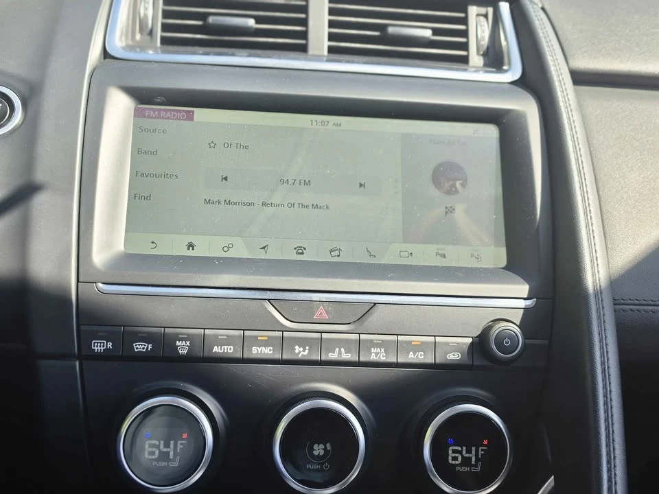 2018 Jaguar E-Pace - Image 19 of 20