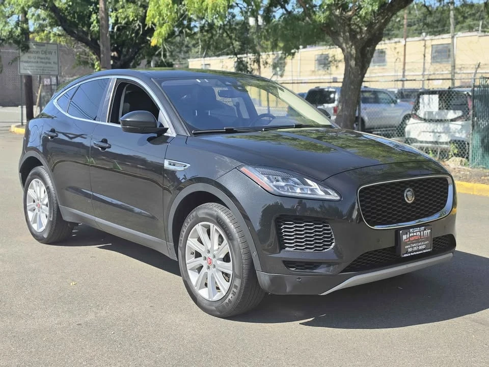 2018 Jaguar E-Pace - Image 3 of 20