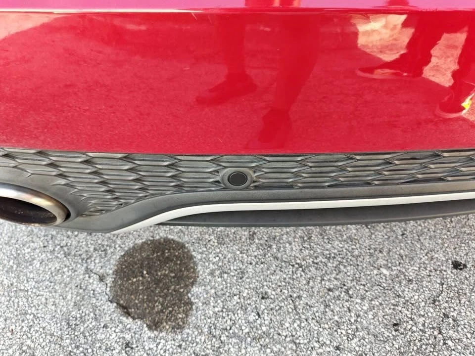 2018 Jaguar E-Pace - Image 17 of 20