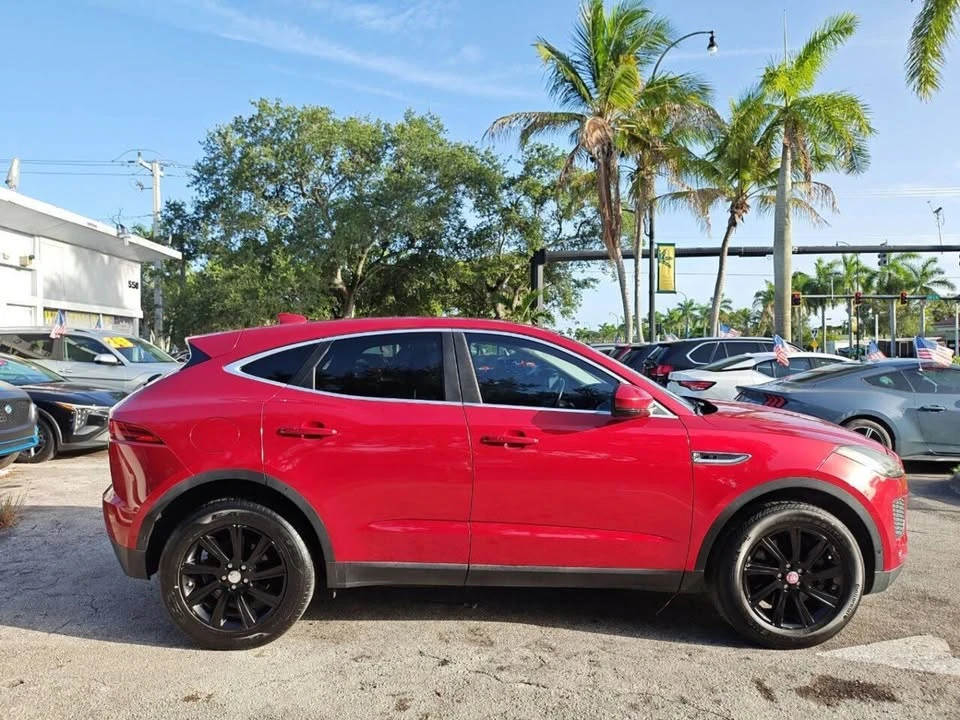 2018 Jaguar E-Pace - Image 7 of 20
