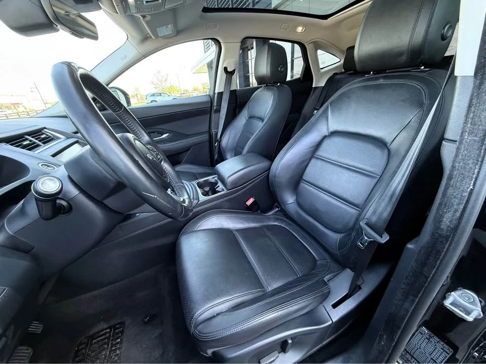 2018 Jaguar E-Pace - Image 10 of 20