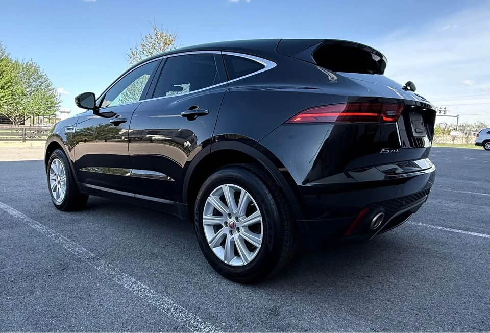 2018 Jaguar E-Pace - Image 5 of 20