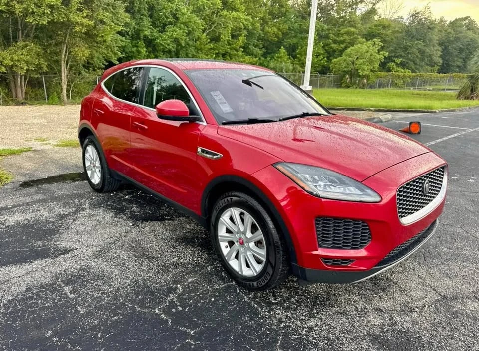 2018 Jaguar E-Pace - Image 3 of 8
