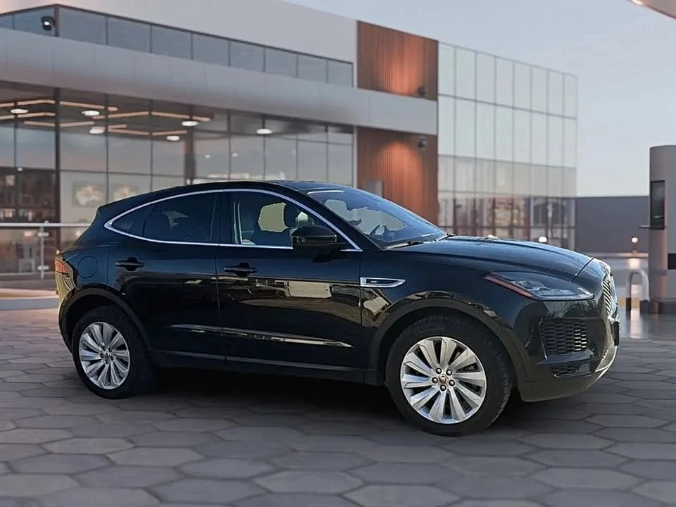 2018 Jaguar E-Pace - Image 14 of 20