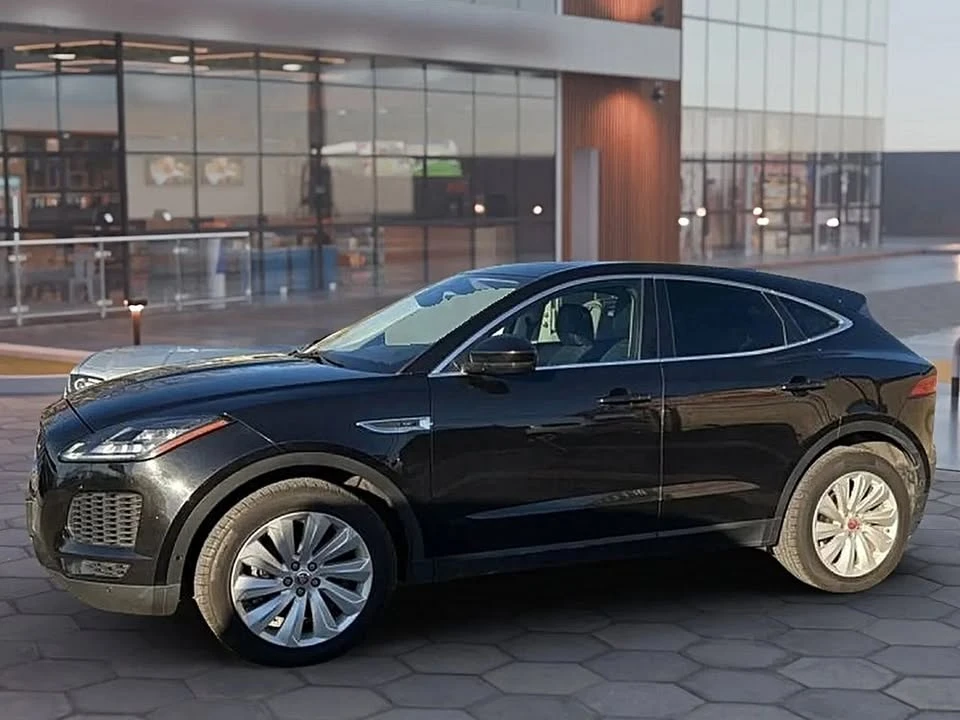 2018 Jaguar E-Pace - Image 2 of 20