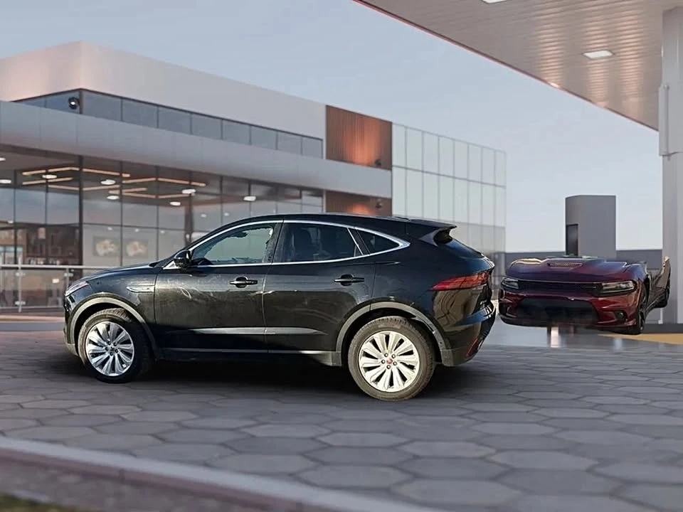 2018 Jaguar E-Pace - Image 4 of 20