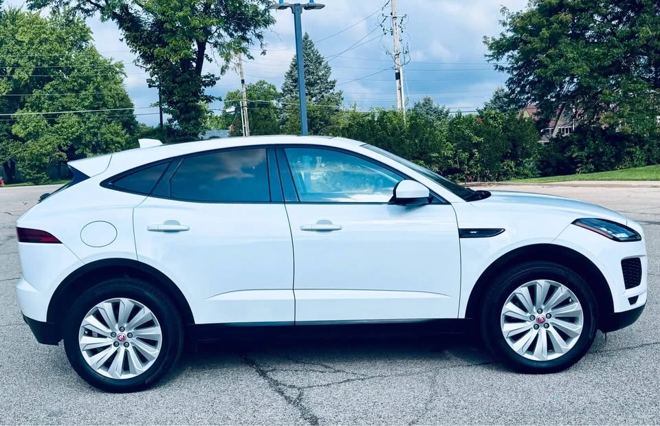 2018 Jaguar E-Pace - Image 2 of 20