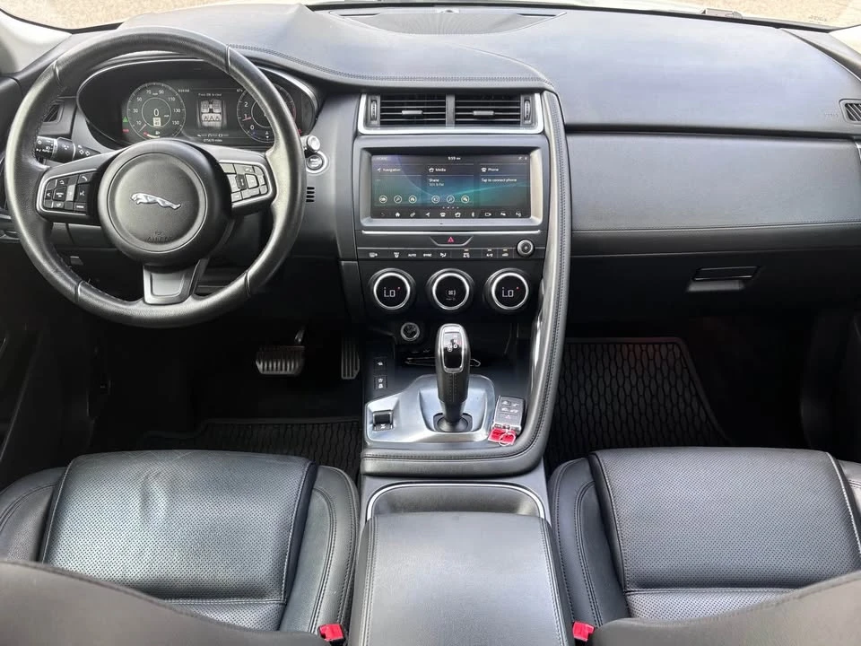2018 Jaguar E-Pace - Image 13 of 20