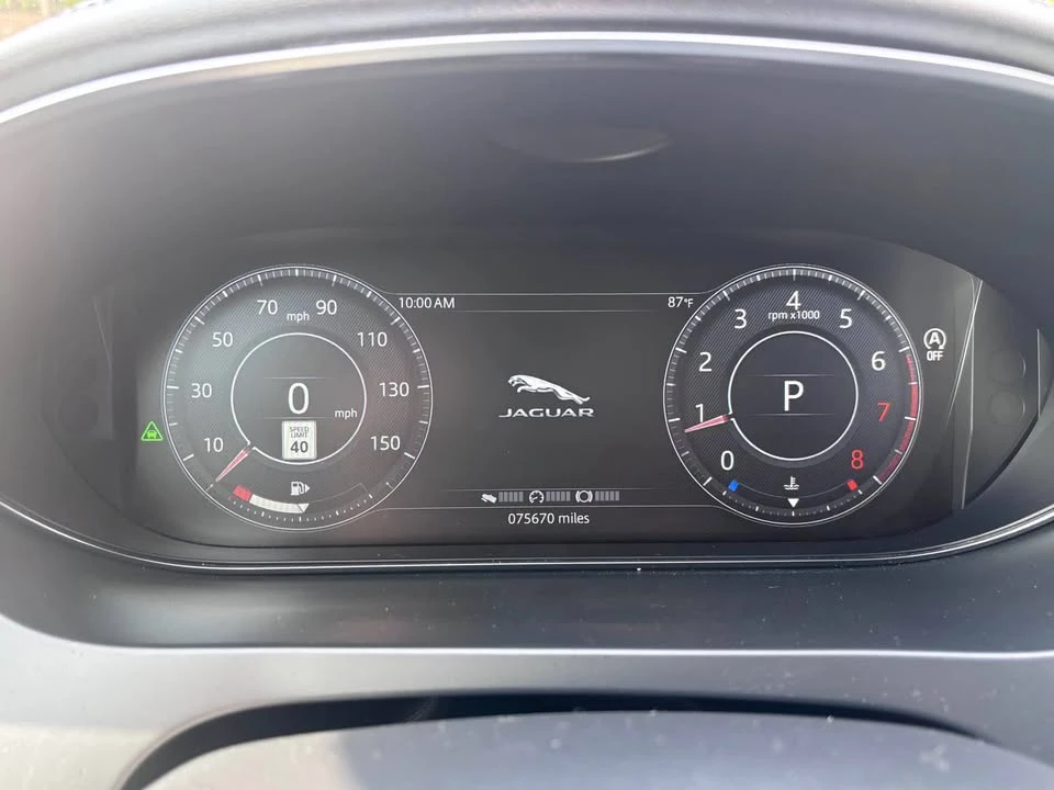2018 Jaguar E-Pace - Image 16 of 20