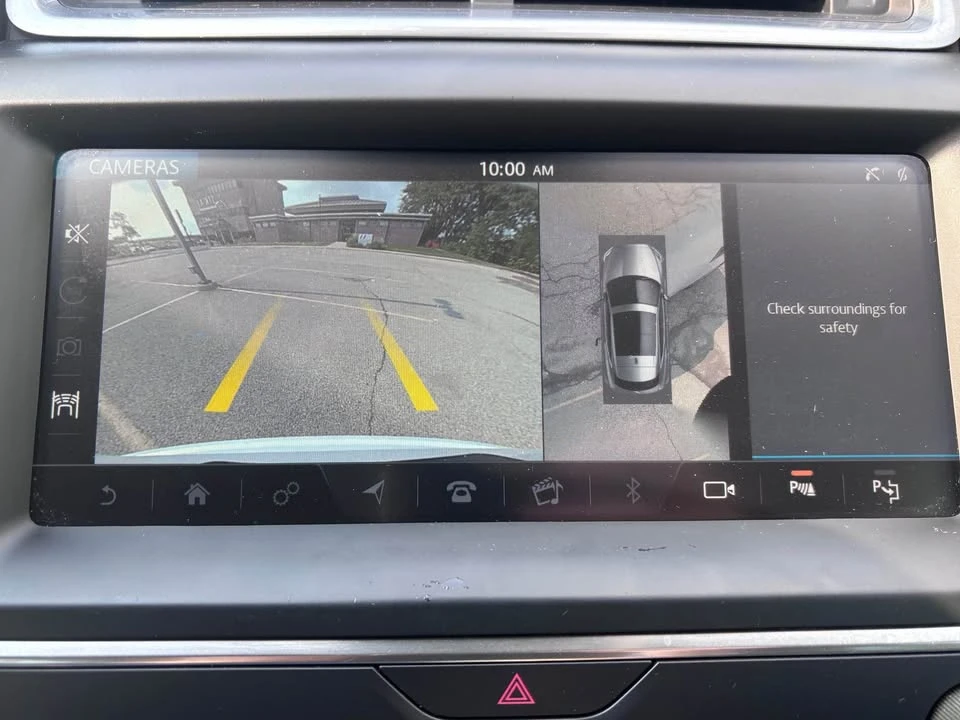 2018 Jaguar E-Pace - Image 18 of 20