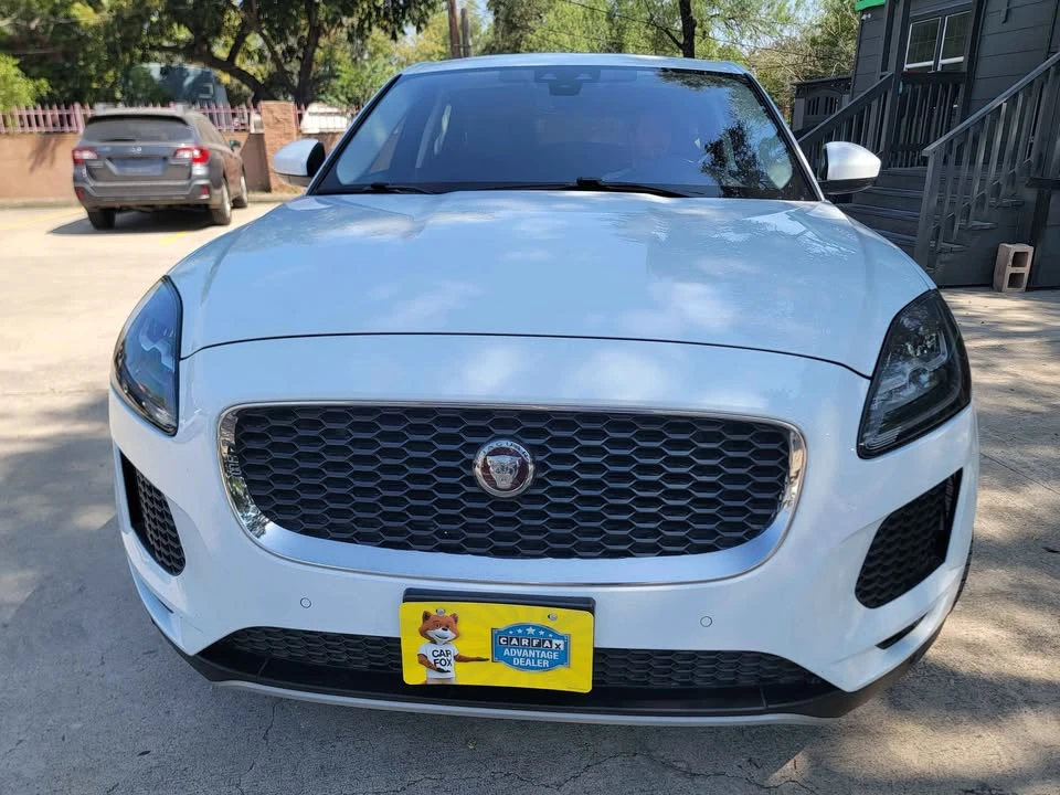 2018 Jaguar E-Pace - Image 2 of 19