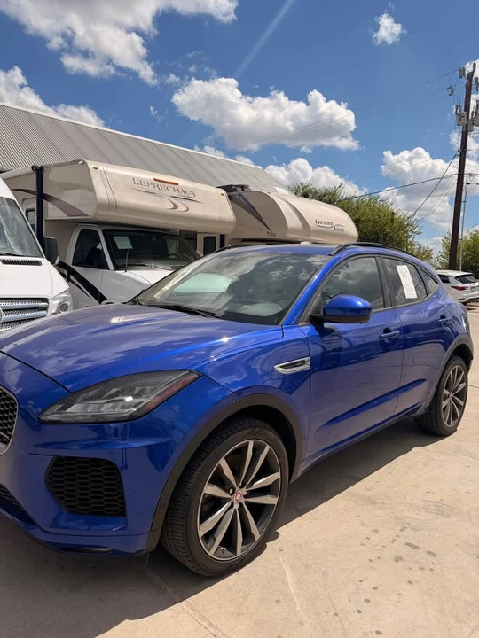 2018 Jaguar E-Pace - Image 2 of 6