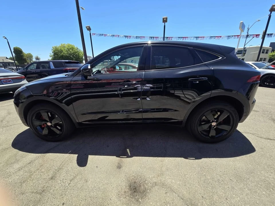 2018 Jaguar E-Pace - Image 16 of 19