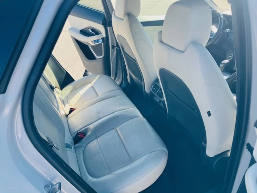 2018 Jaguar E-Pace - Image 11 of 14