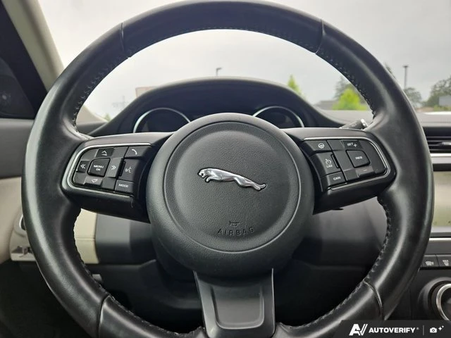 2018 Jaguar E-Pace - Image 14 of 20