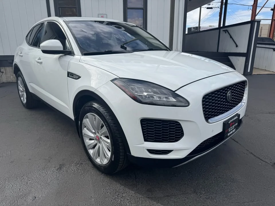 2018 Jaguar E-Pace - Image 4 of 20