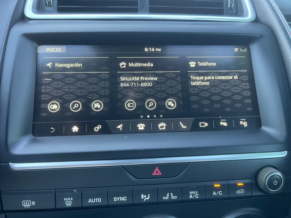 2018 Jaguar E-Pace - Image 13 of 20