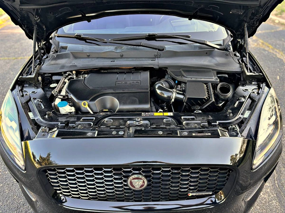 2018 Jaguar E-Pace - Image 20 of 21