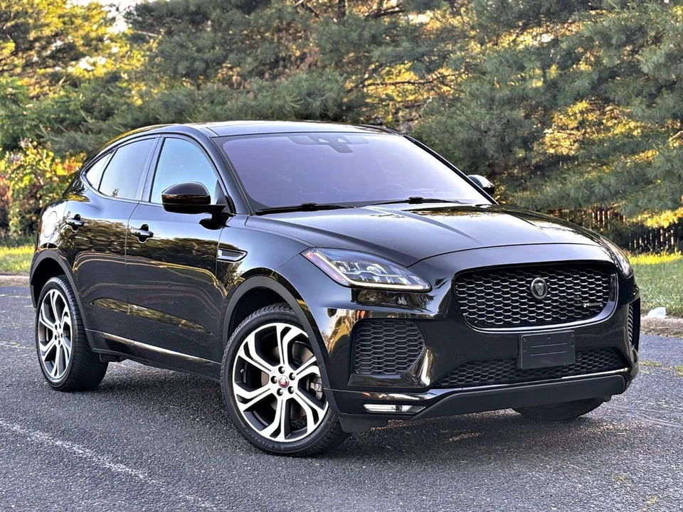 2018 Jaguar E-Pace - Image 5 of 21