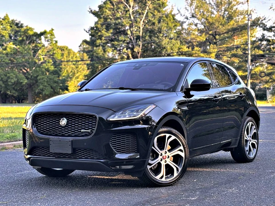 2018 Jaguar E-Pace - Image 3 of 21