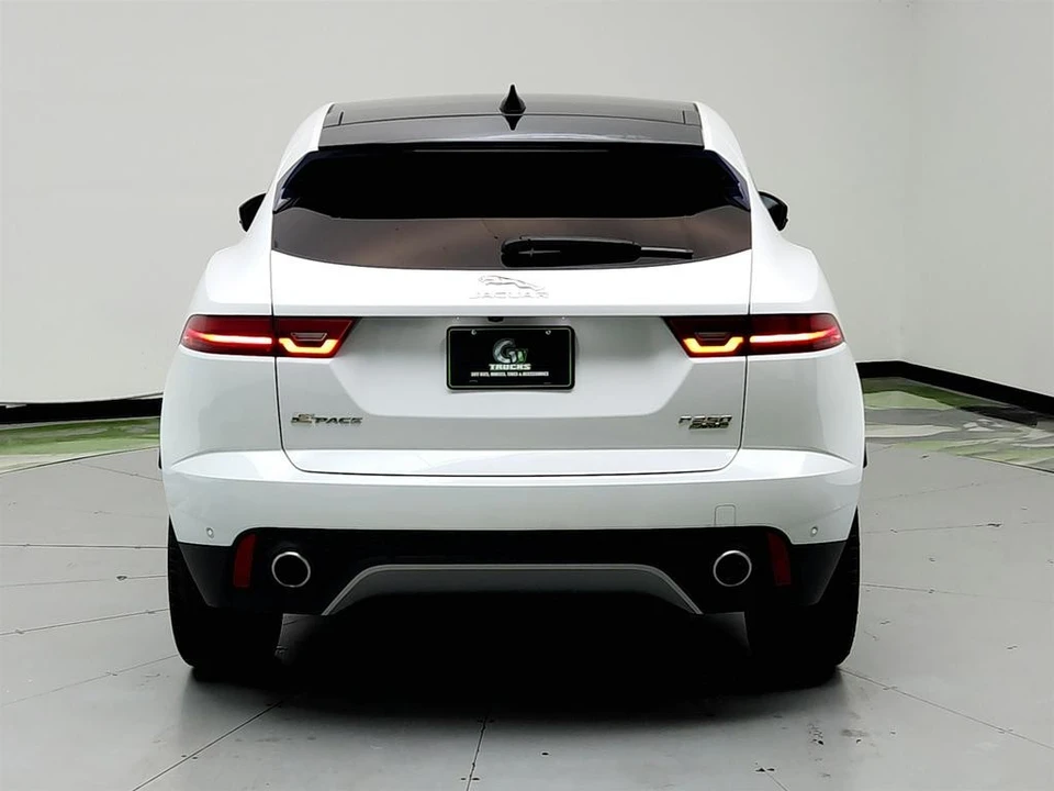 2018 Jaguar E-Pace - Image 6 of 21