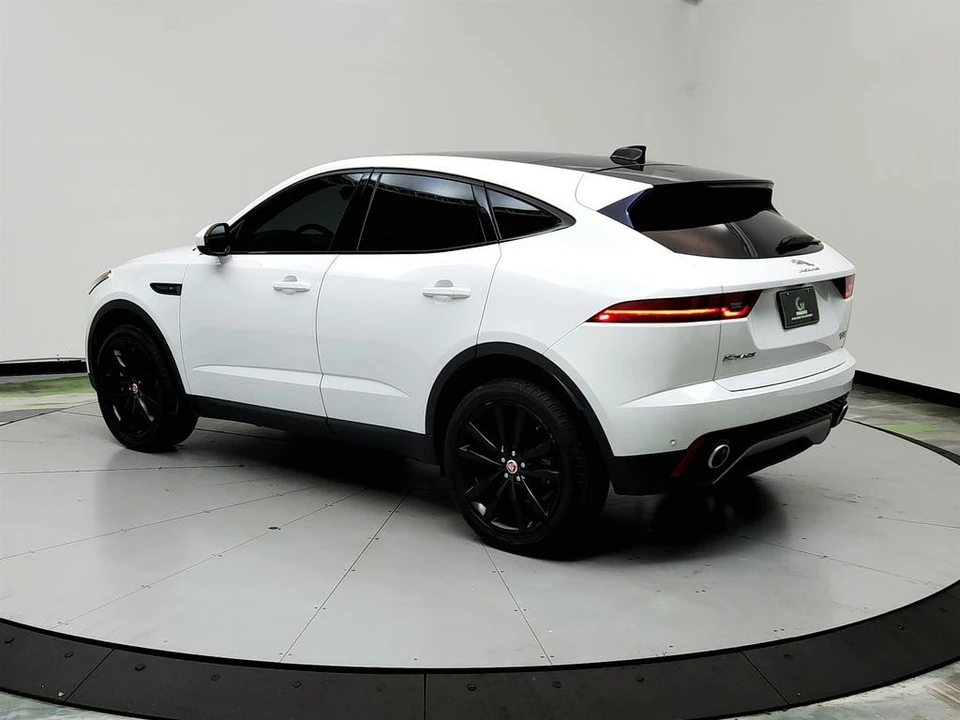 2018 Jaguar E-Pace - Image 7 of 21