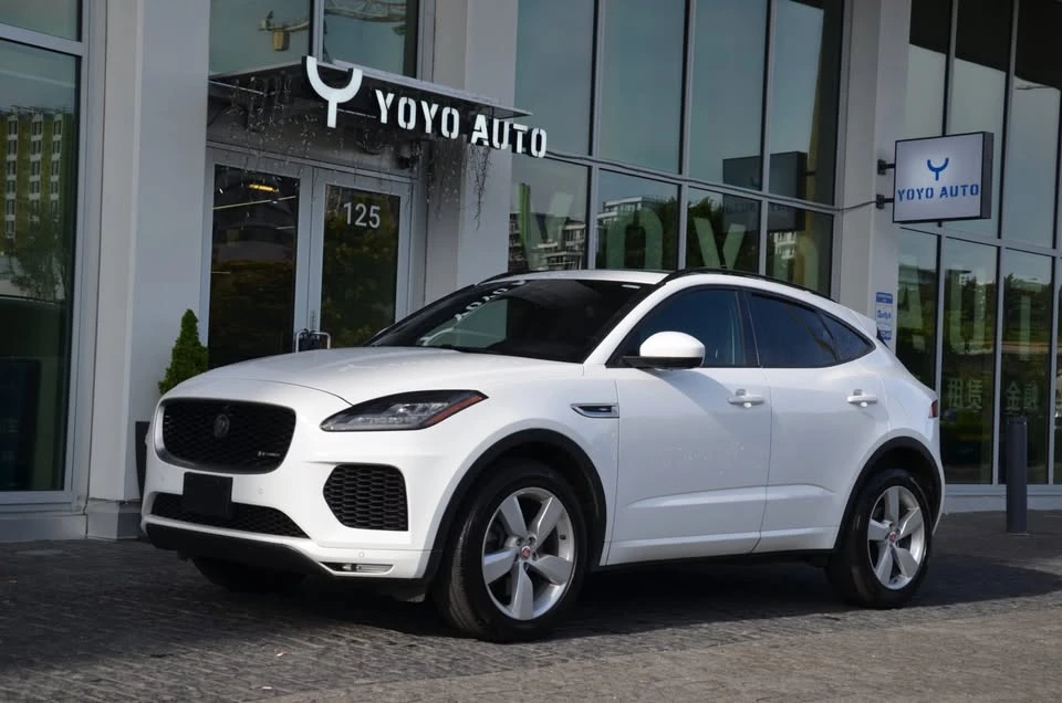 2018 Jaguar E-Pace - Image 4 of 17