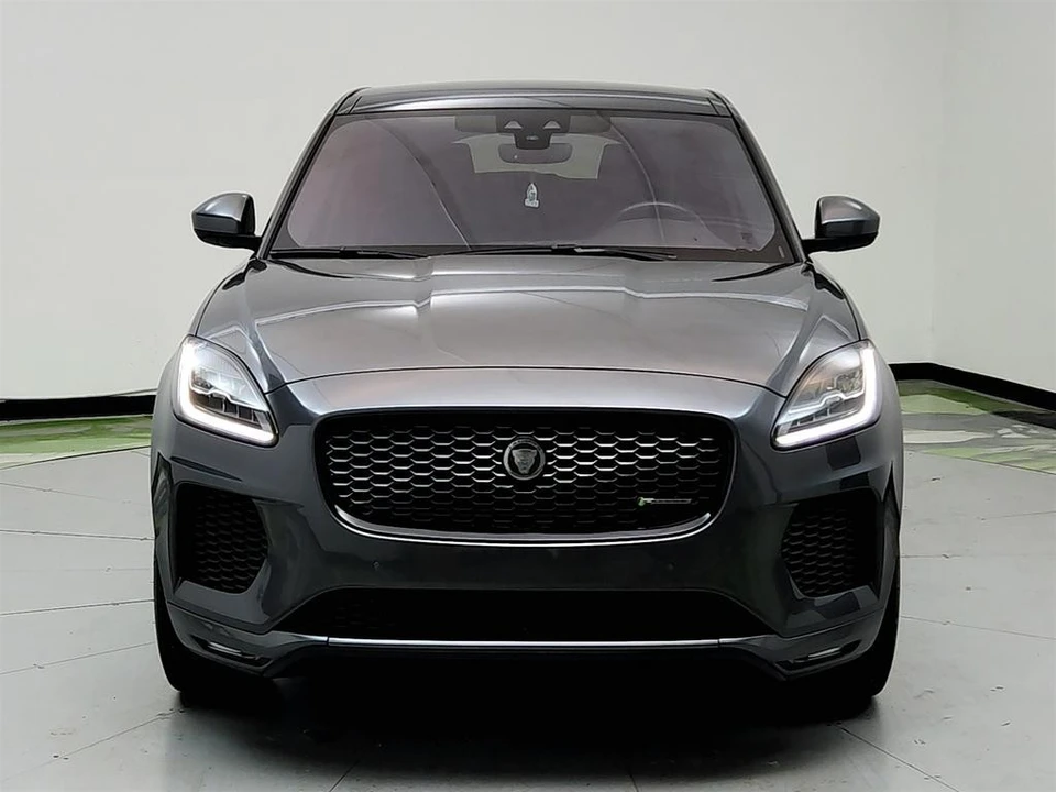 2018 Jaguar E-Pace - Image 2 of 12