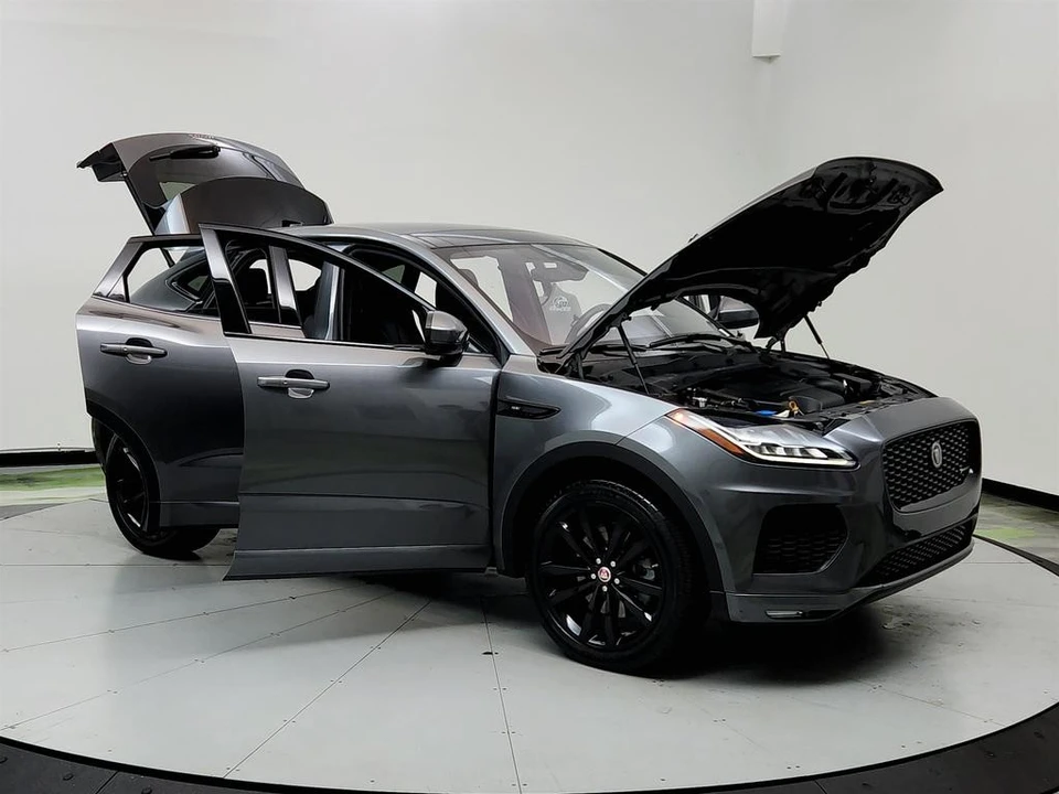 2018 Jaguar E-Pace - Image 10 of 12