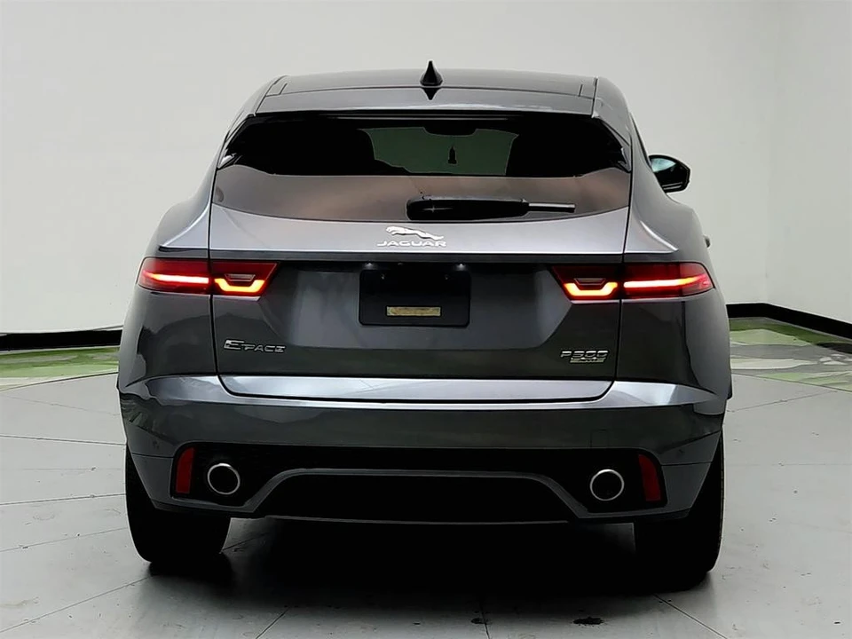 2018 Jaguar E-Pace - Image 6 of 12