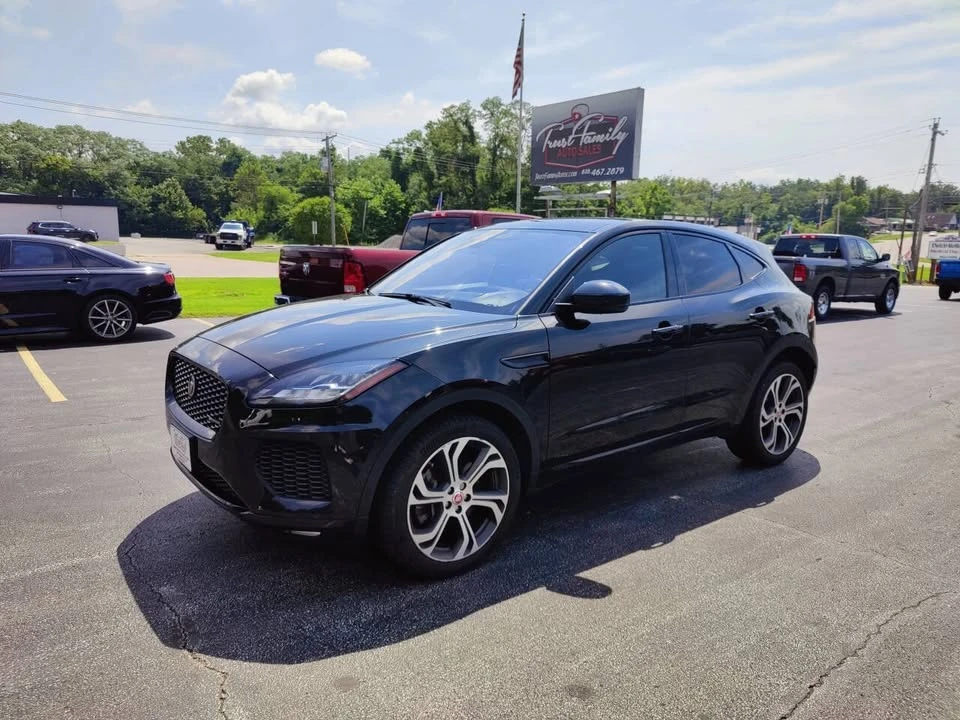 2018 Jaguar E-Pace - Image 3 of 8