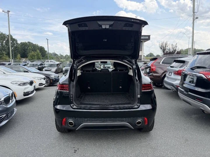 2018 Jaguar E-Pace - Image 11 of 19