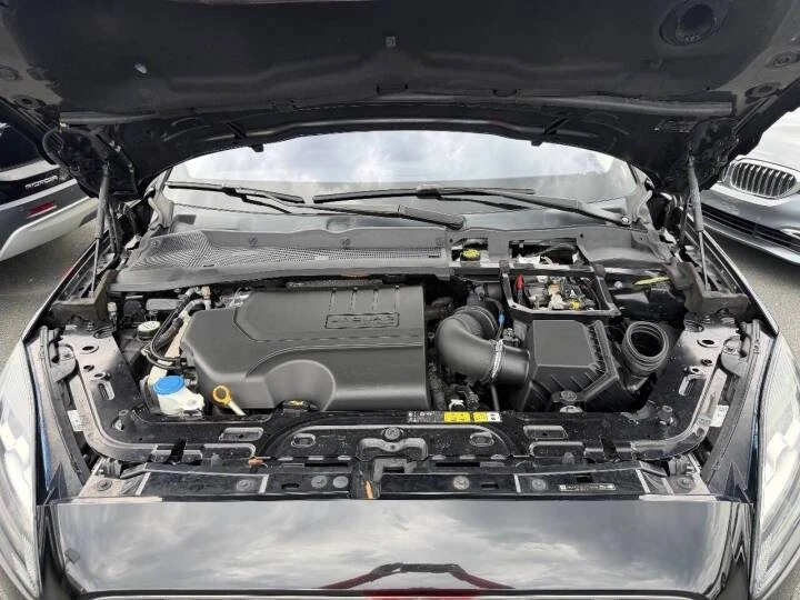 2018 Jaguar E-Pace - Image 16 of 19
