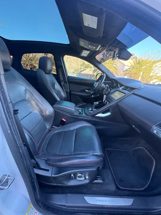2018 Jaguar Replica - Image 10 of 15